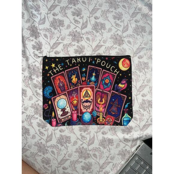 The Tarot Pouch - Picture 6 of 7